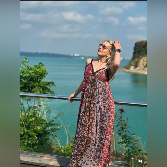 🔥🔥Zara Floral print Zw collection dress - Picture 5 of 14